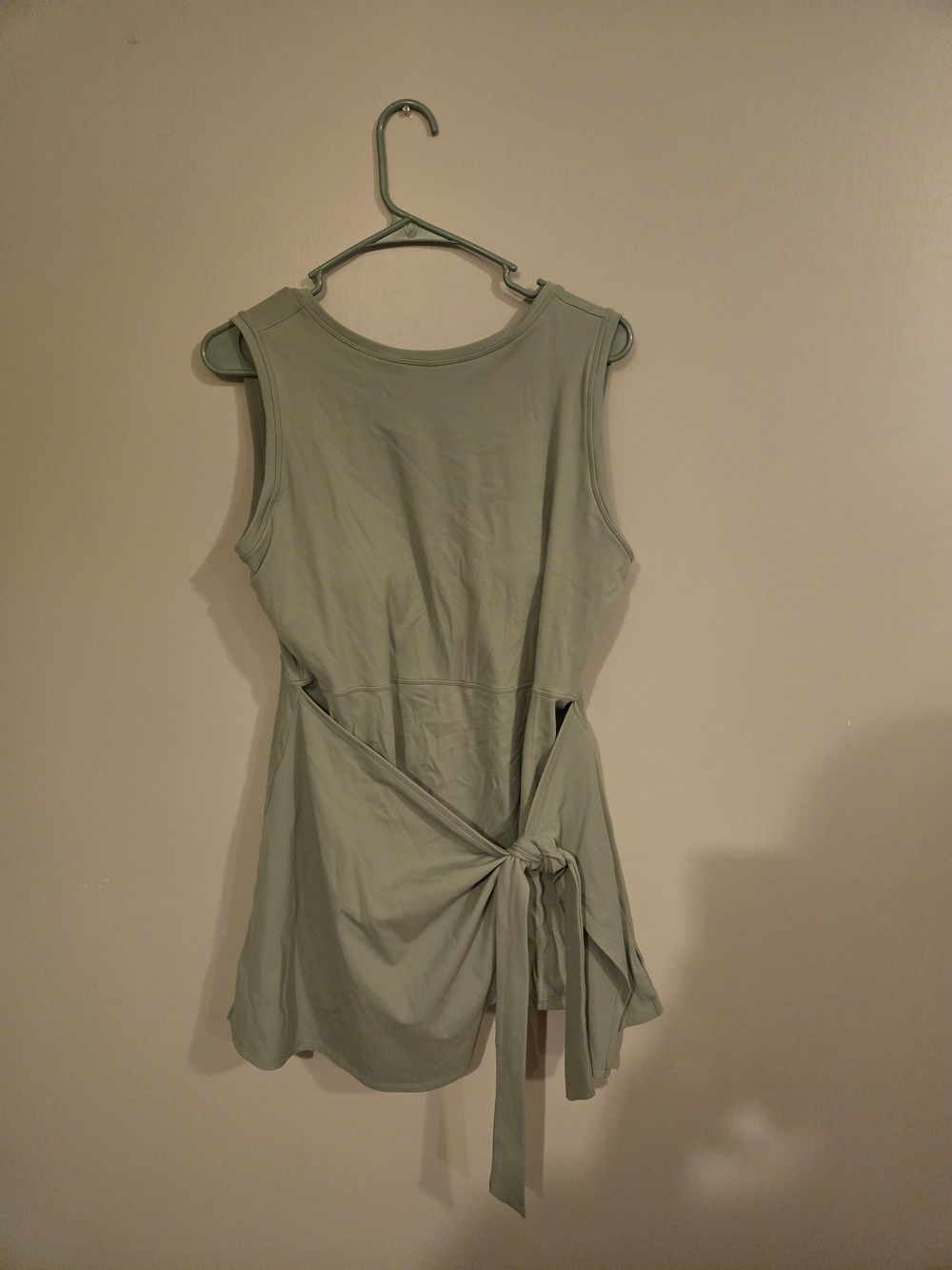 HALARA Sage Green Sleeveless Tie-Waist Skort Dress